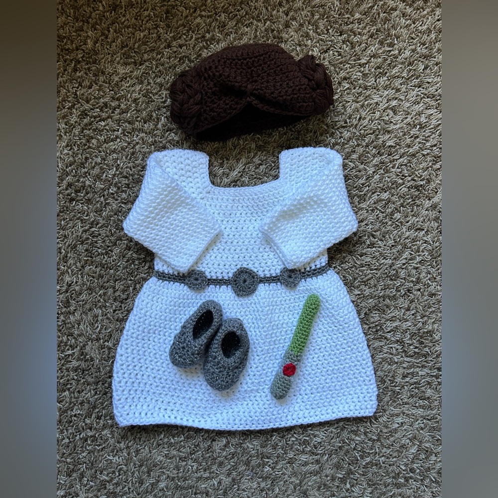 Princess Leia Baby Set (dress,shoes,hair,green lightsaber)